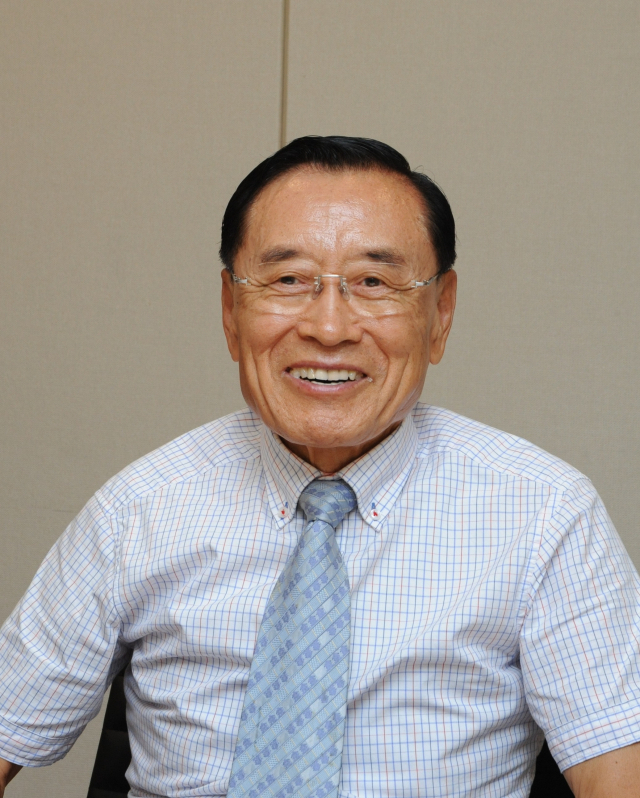 신상은 전 포스코 쇳물회 회장은 50년 전 첫 출선을 또렷이 기억하며 더 큰 포스코 발전을 기원했다. 신상은 전 회장 제공