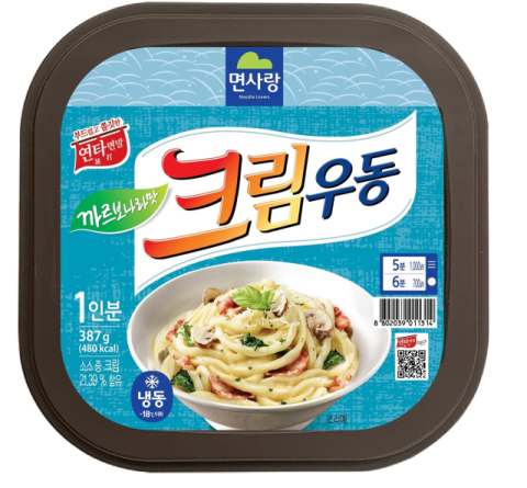 면·소스 전문기업 면사랑은 6월 호국 보훈의 달을 맞아 PX국군복지단 판매 인기 상품을 9일 공개한 가운데, 까르보나라 크림우동이 군인들에게 최고 인기를 누린 것으로 나타났다. 면사랑 제공