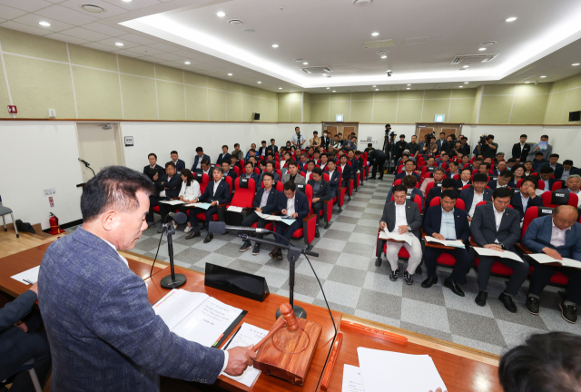지난 6월 12일 울릉도에 입도한 경북도의회는 한일관계를 의식해 독도 임시회를 취소하고 안용복기념관에서 회의를 진행했다. 매일신문 DB