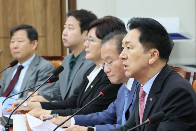 국민의힘 김기현 대표가 26일 오전 국회에서 열린 최고위원회의에서 발언하고 있다. 연합뉴스