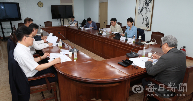 27일 오전 대구 중구 매일신문사 3층 회의실에서 