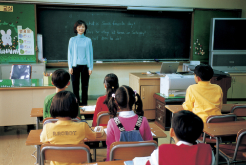 [4인4쌤의 리얼스쿨] 행복한 교실 만들기 위한 첫걸음은 '소통'