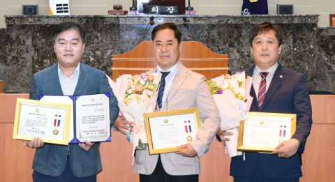 신동윤·박영동·박주용 달성군의원, '대한민국지방의정봉사상'·'지방의정봉사상' 수상