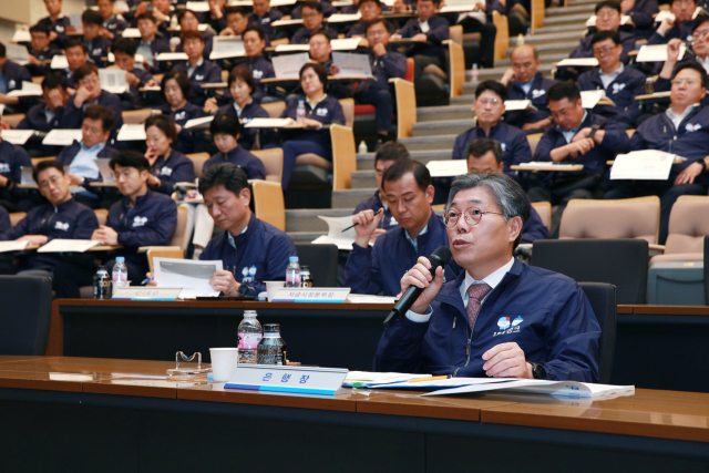 DGB대구은행은 21일 포항공과대학 포스코국제관에서 '2023년 하반기 경영전략회의'를 개최했다. 이 자리에서 황병우 대구은행장은 