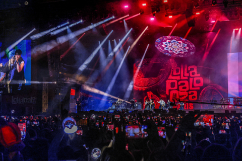 스트레이 키즈, 헤드라이너로 프랑스 음악 축제 빛내…6만여명 환호