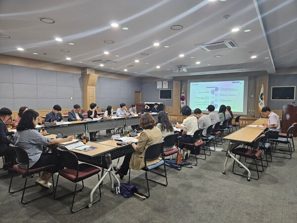 경상남도 지역균형발전 개발계획 수립용역 최종보고회. 경남도 제공