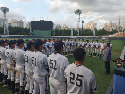 경북고,청룡기 결승 진출, 연장 접전 끝에 장충고 8-7 제압