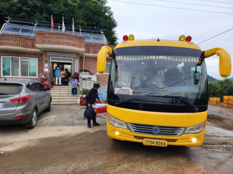 경북도는 경북버스조합과 함께 경북 북부지역 수해민들의 교통 불편을 최소화하기 위해 15일까지 교통편의 지원을 확대한다. 경북도 제공