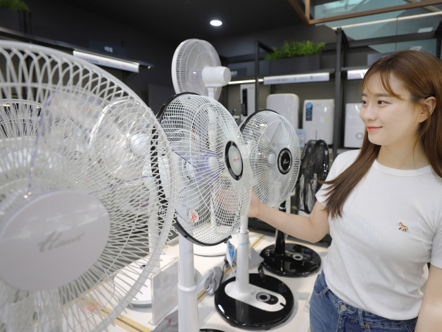 롯데하이마트 선풍기 코너. 롯데하이마트 제공.