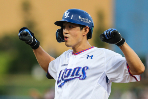 '장타율 1위' 삼성 구자욱, 8월 MVP 후보