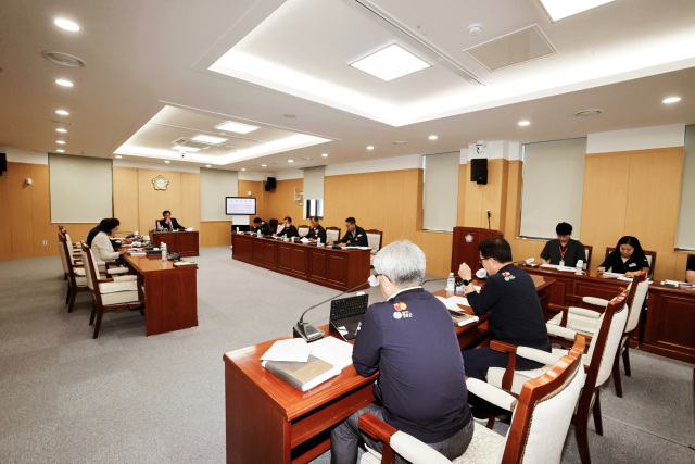 8일 청송군의회 특별위원회실에서 의원간담회가 열렸다. 청송군의회 제공