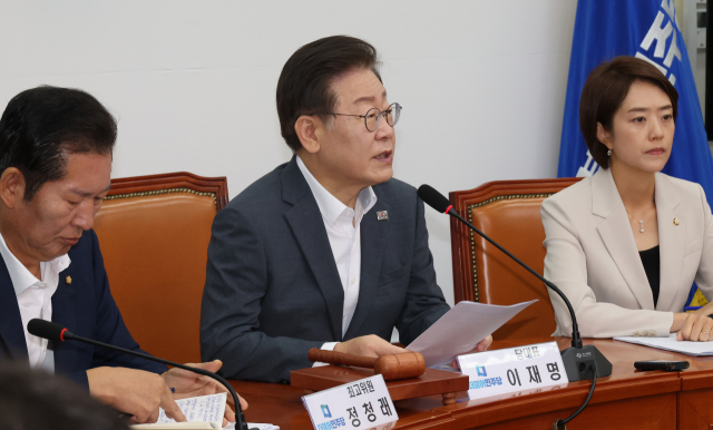 더불어민주당 이재명 대표가 7일 국회 당 사무실에서 최고위 회의를 하고 있다. 연합뉴스