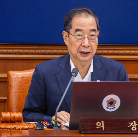 한덕수 국무총리가 14일 오전 서울 종로구 정부서울청사에서 열린 국무회의에 참석해 잼버리를 둘러 싼 어려움과 국민의 노력에 감사하는 내용의 발언을 하고 있다. 연합뉴스