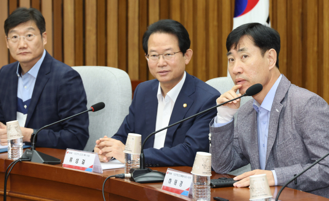 국민의힘 시민단체선진화특별위원회 하태경 위원장이 16일 국회에서 11차 회의를 하고 있다. 연합뉴스