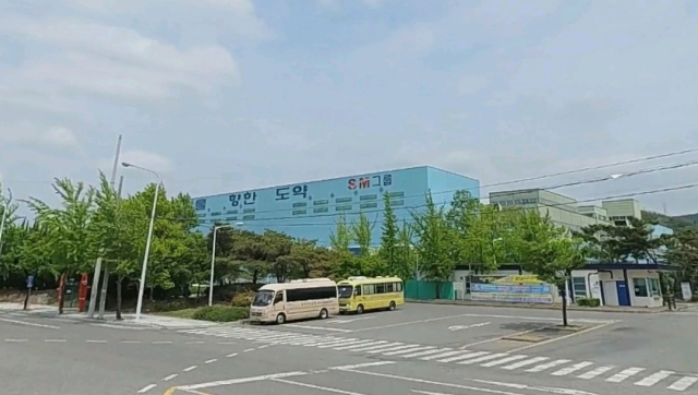 칠곡군 석적읍에 소재한 SM그룹 TK케미칼 폴리에스터 공장 전경. 인터넷지도 캡쳐