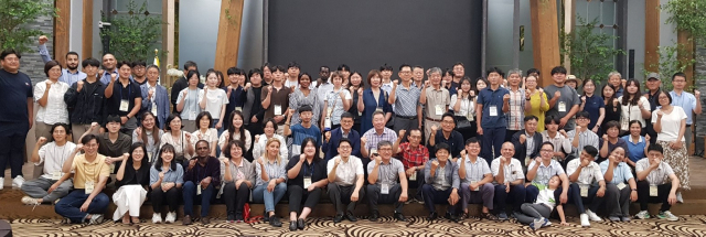 한국양봉학회 하계 학술대회가 17일과 18일 이틀간 안동 그랜드호텔에서 열렸다. 안동대 제공