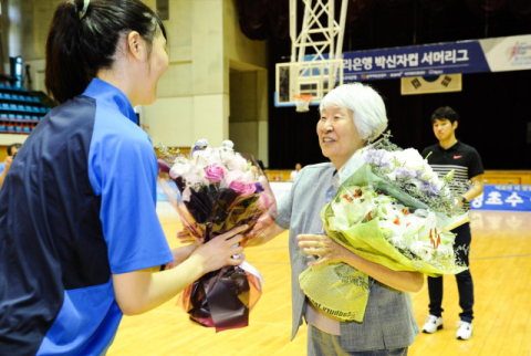 박신자컵 여자농구 26일 개막…4개국 10개 팀 우승 경쟁