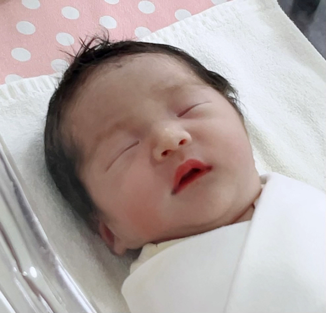 김수현아가
