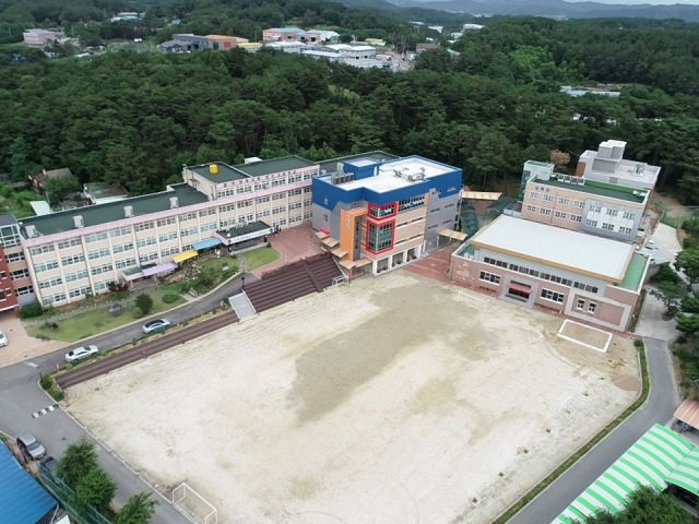 성주 명인고가 2024학년도에 베트남 출신 신입생 4명을 모집한다. 명인고 전경. 명인고 제공