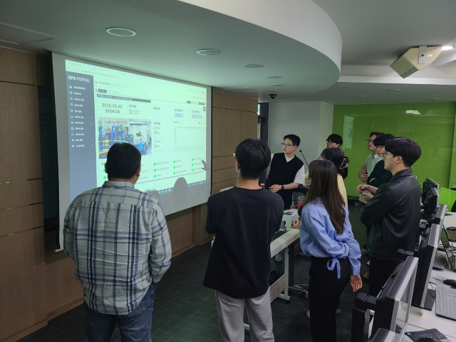 유비씨의 성균관대학교 스마트 팩토리 키트 교육. 유비씨