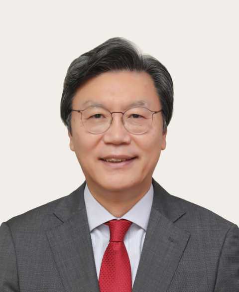 한국경제인협회가 18일 김창범 전 주인도네시아대사를 신임 상근부회장에 선임했다고 밝혔다. 사진은 김창범 한국경제인협회 신임 상근부회장. 연합뉴스