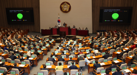 서초구 교사 사망 두 달 만에 '교권보호 4법' 통과… 교원단체 일제히 환영