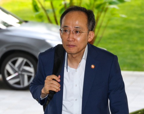 지역아동센터 찾은 추경호 