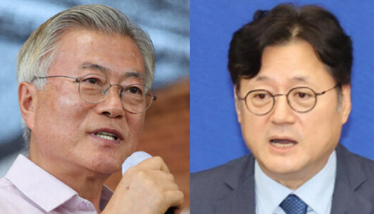 문재인 전 대통령, 홍익표 더불어민주당 신임 원내대표. 연합뉴스