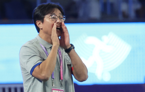 축구 국가대표팀 임시 사령탑에 황선홍…태국과 2연전 지휘