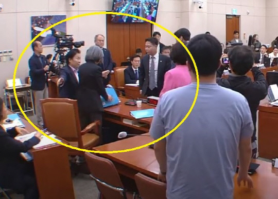 지난 5일 밤 김행 여성가족부 장관 후보자의 국회 인사청문회가 김 후보자와 여당 의원들의 퇴장 속 파행됐다. 유튜브 국회방송