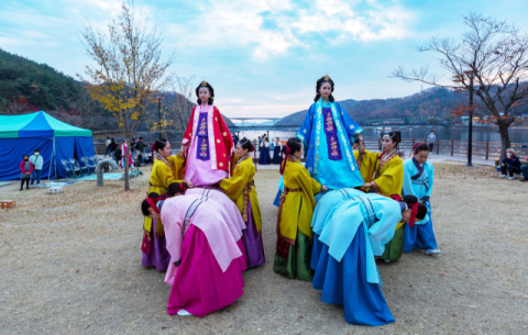 안동 개목나루에서 '안동놋다리밟기' 상설 공연