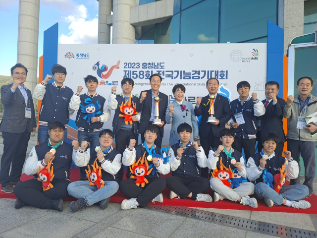 경북도는 지난 20일 폐막한 고용노동부 