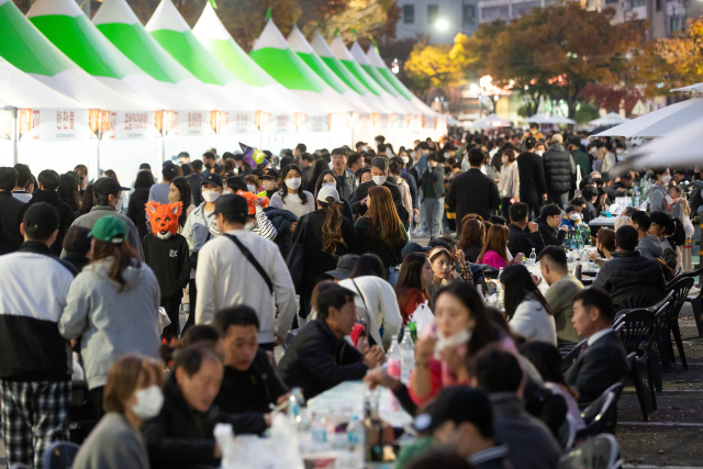 경북 구미시는 오는 28일부터 이틀간 시청 앞 복개천 주차장에서 