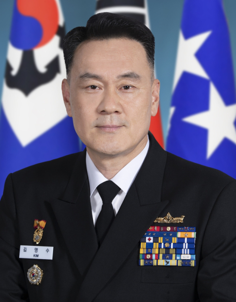 김명수 해군작전사령관. 국방부 제공