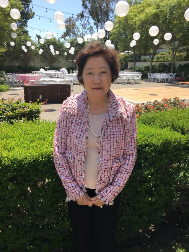 경북보건대학교에 대학발전기금 1만 달러를 기부한 간호학부 3회 졸업생 권선하 씨. 경북보건대학교 제공