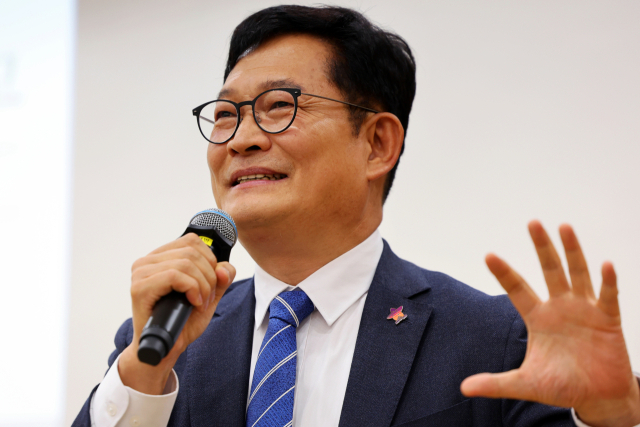 19일 오후 광주 서구 김대중컨벤션센터 2층에서 열린 