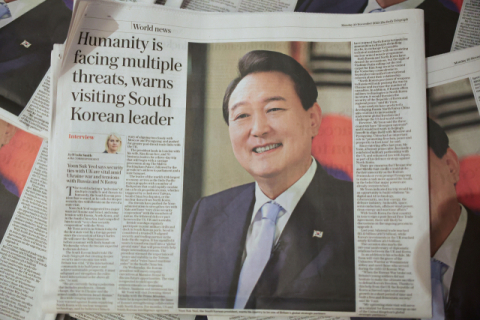 원전 종주국서 K-원전 세일즈…尹대통령, 영국서 명분·실리 외교