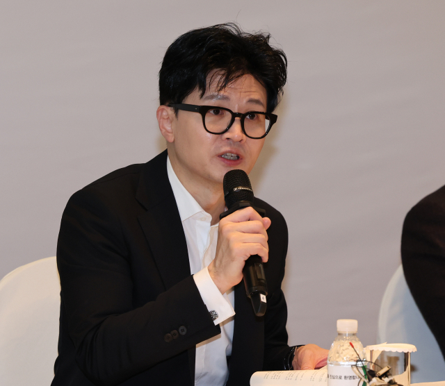 한동훈 법무부 장관이 24일 오전 울산시 동구 HD현대중공업에서 열린 