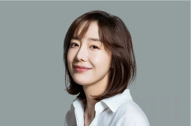 배우 윤정희. 소속사 써브라임 홈페이지 갈무리