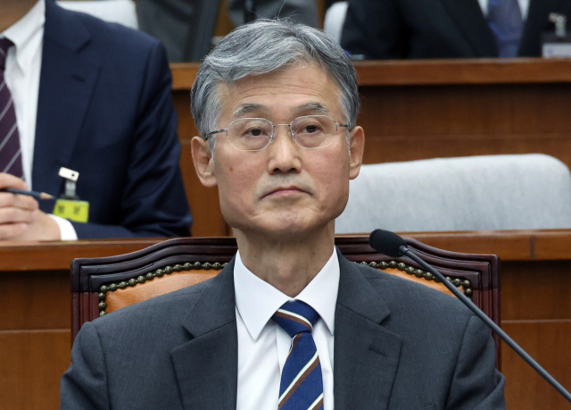 조희대 대법원장 후보자가 6일 국회에서 열린 인사청문회에서 답변하고 있다. 연합뉴스