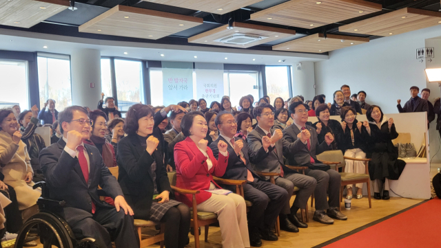 지난 7일 서울 여의도 마리나 카페 벨라베네치아에서 열린