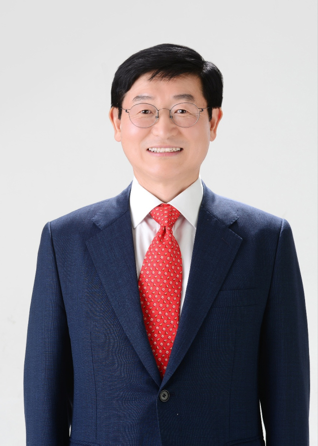 12일 밀양, 의령, 함안, 창녕에 출마 선언을 한 박용호 전 마산지청장