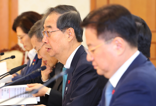 한덕수 국무총리가 22일 오전 정부서울청사에서 열린 제1차 바이오헬스혁신위원회에서 인사말을 하고 있다. 연합뉴스