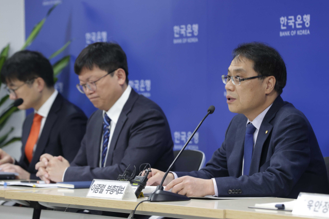 이종렬 한국은행 부총재보가 28일 오전 서울 중구 한국은행 기자실에서 열린 