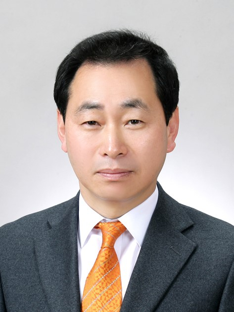 허윤홍 성주부군수.