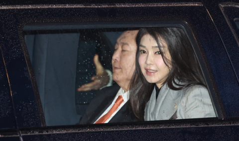 김건희 여사, 캄보디아 총리 공식 오찬 참석…행보 재개