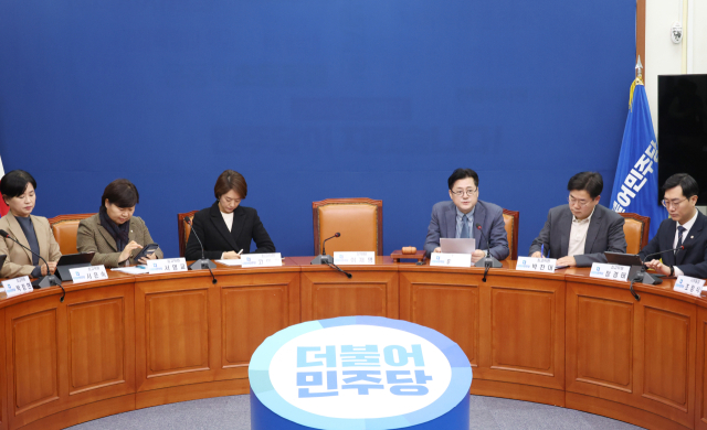 더불어민주당 홍익표 원내대표가 5일 국회에서 열린 최고위원회의에서 발언하고 있다. 연합뉴스