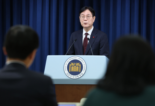 이관섭 대통령 비서실장이 5일 오전 서울 용산 대통령실 청사에서 더불어민주당 주도로 국회를 통과한 이른바 