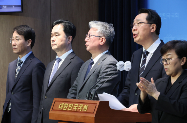 14일 국회 소통관에서 더불어민주당 비주류 모임