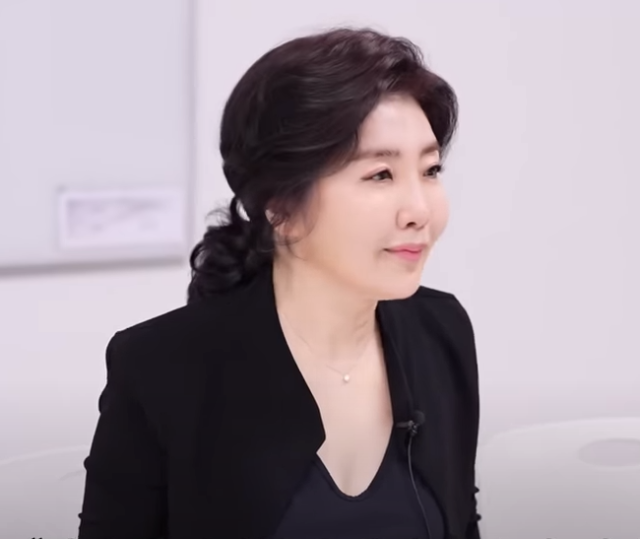 여에스더. 유튜브 채널 여에스더의 에스더TV 캡처